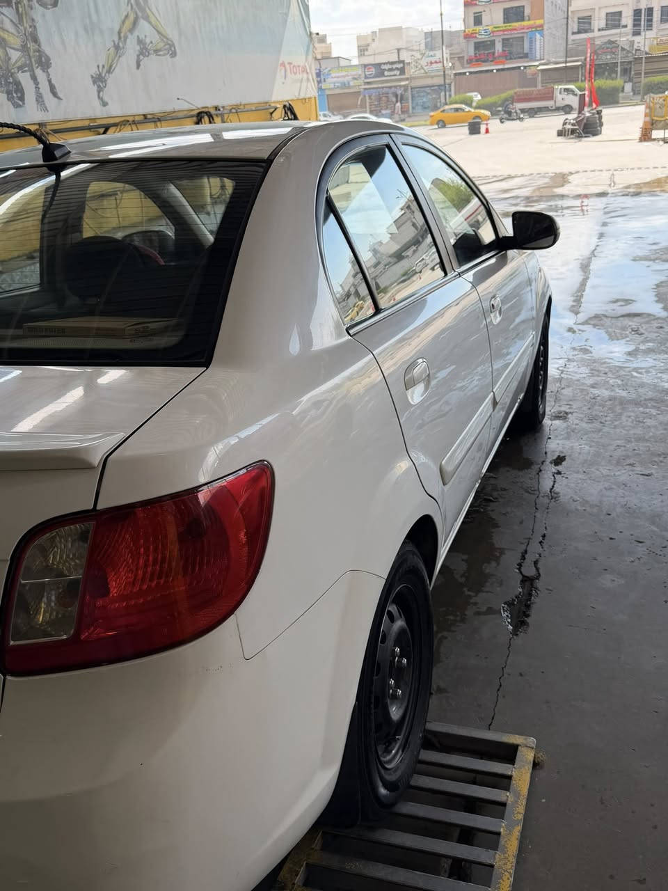 Kia Rio
حجم المكينة 14
موديل 2011
رقم اربيل بأسمي
تبريد ثلج 
طخمها جديد 
جامات كهرب 
كير اوتو
ضرر بيها جاملغ مبدل ومصبوغ وربع بوند والدوسة موضح بالصور 
السعر٩٤
***********
