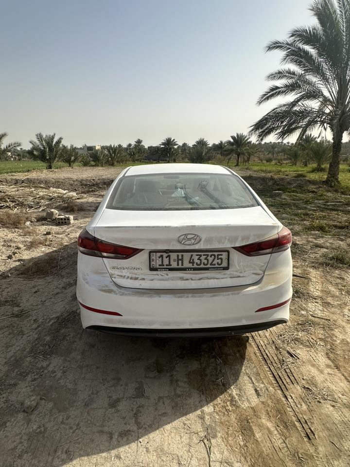 السلام عليكم ورحمة الله النتر مديل ١٩ سوبر كفاله عده جاملغ الايمن صبغ والباقي مكفول فول موصفات عده البصمه السعر ١٥٥ رقم بغداد بسمي مكاني كربلاء طويريج الشراي ياصل ***********
