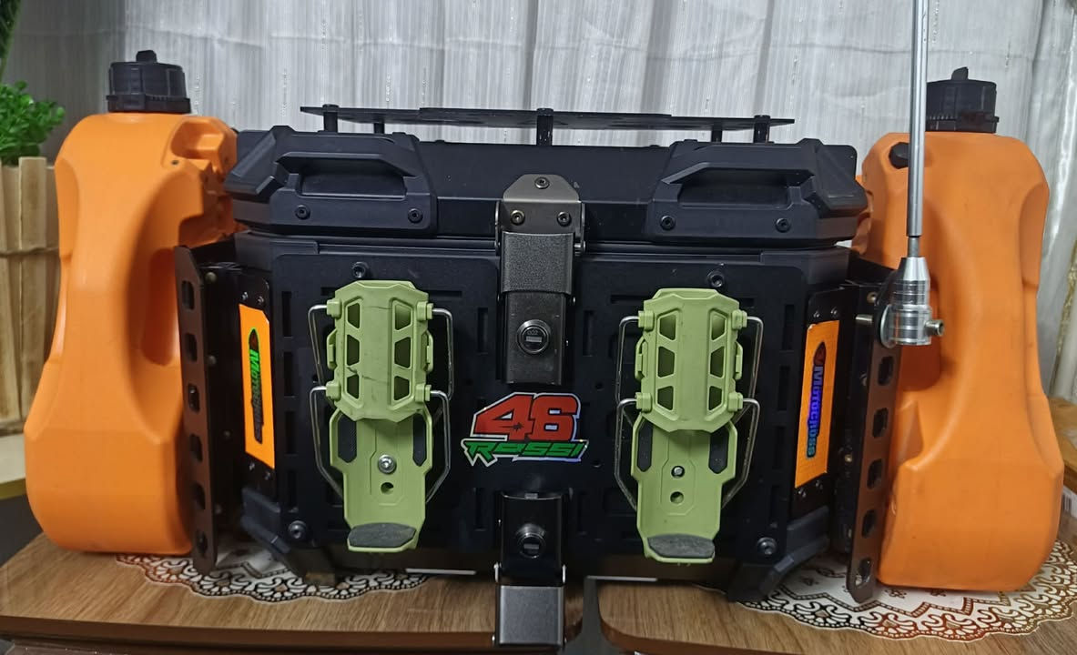 متوفر 
@متابعين
جنط الامنيوم cnc قلاب مع دبات بانزين 6 لتر الوحدة 
مع القواع.د 
والاكسسوارات هدية وياهن


**إذا كنت صاحب هذا الإعلان وتريد حذفه لأي سبب، رجاءا أرسل رسالة إلى الدعم الفني**