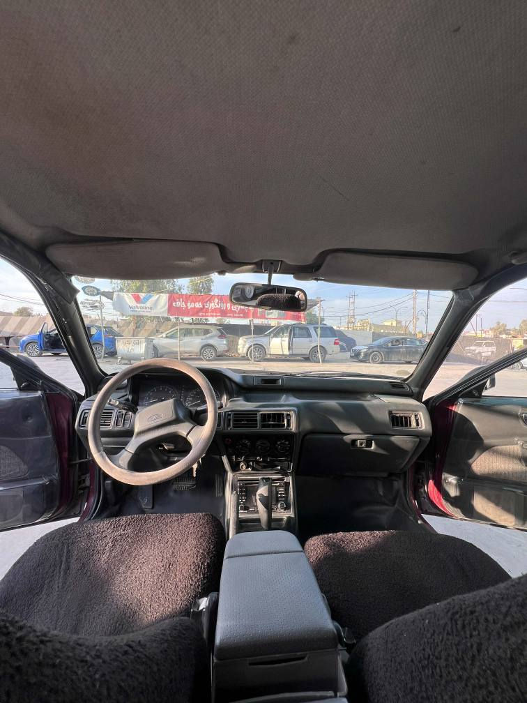 گلاند مودێل 1991
گێڕ و مەکینە بەشەرت
تەقە و ڕەقە بەشەرت
تەبریت سارد و گەرم بەشەرت
دەفتەر بەنزینی هەیە
سەنەوی و هەزەی تازەیە بەشەرتی تەحویل 
سەیارەکە لەسەر دەقی شەریکە ماوەتەوە دەعامی بۆ دەعامی بەشەرت هیچی پێوە نییە
سەیارەکە پاک و جوان ماوەتەوە
سعری 47 مجال
ر.ق ***********
*********** كركوك, العراق
