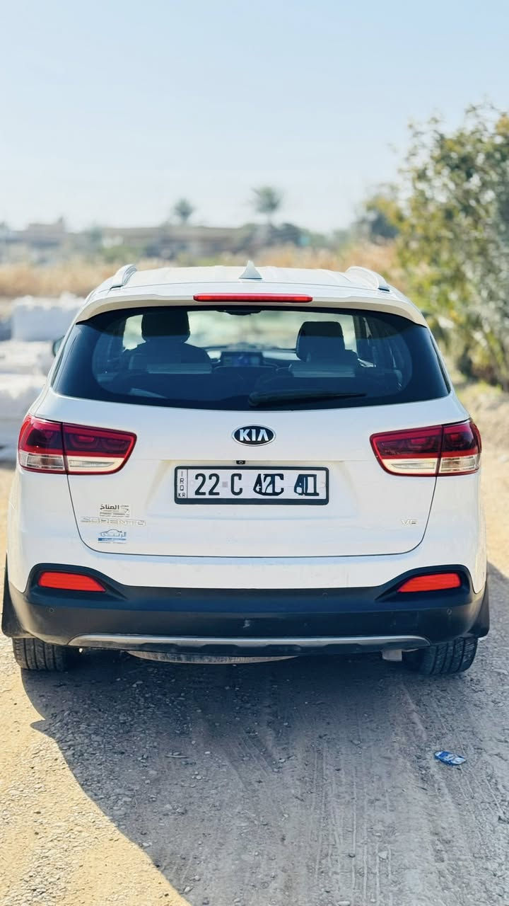 سورنتو 2018 خليجي محرك 6 سلندر رقم اربيل بسمي مكفوله من صبغ والتبديل فقط بارد مكانين بسيط فول عدا بنروما صندوق كهرباء كشنات جلد وكهرباء بردات سعر 218 بيها مجال ***********
