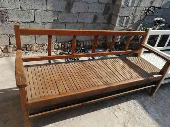 السلام عليكم ورحمة الله 
قنفات جاوي ثقيل للبيع
نظيفات حيل 
الوحدة ٤٠ الف 
***********
*********** 
ابو علي النجار
