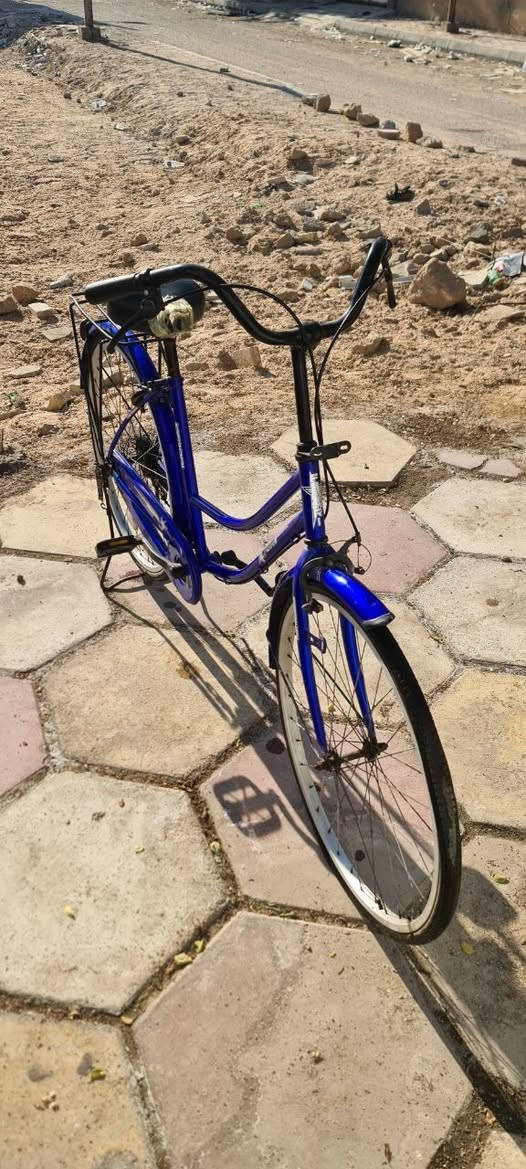 بيسكل سياحي للبيع
نظيف جداً وحالته ممتازه ، ما يحتاج أي تصليح، تركبه وتمشي بي مباشره
💰 السعر: ٨٠ ألف
📍 المكان: البصرة – طويسة – مقابل مدرسة الخنساء
📞 رقم التواصل: ***********
