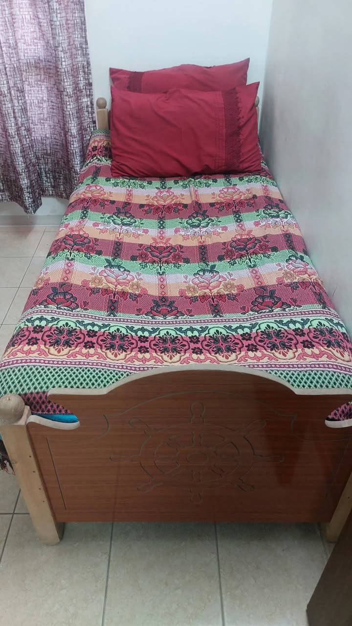 غراض للبيع


**إذا كنت صاحب هذا الإعلان وتريد حذفه لأي سبب، رجاءا أرسل رسالة إلى الدعم الفني**