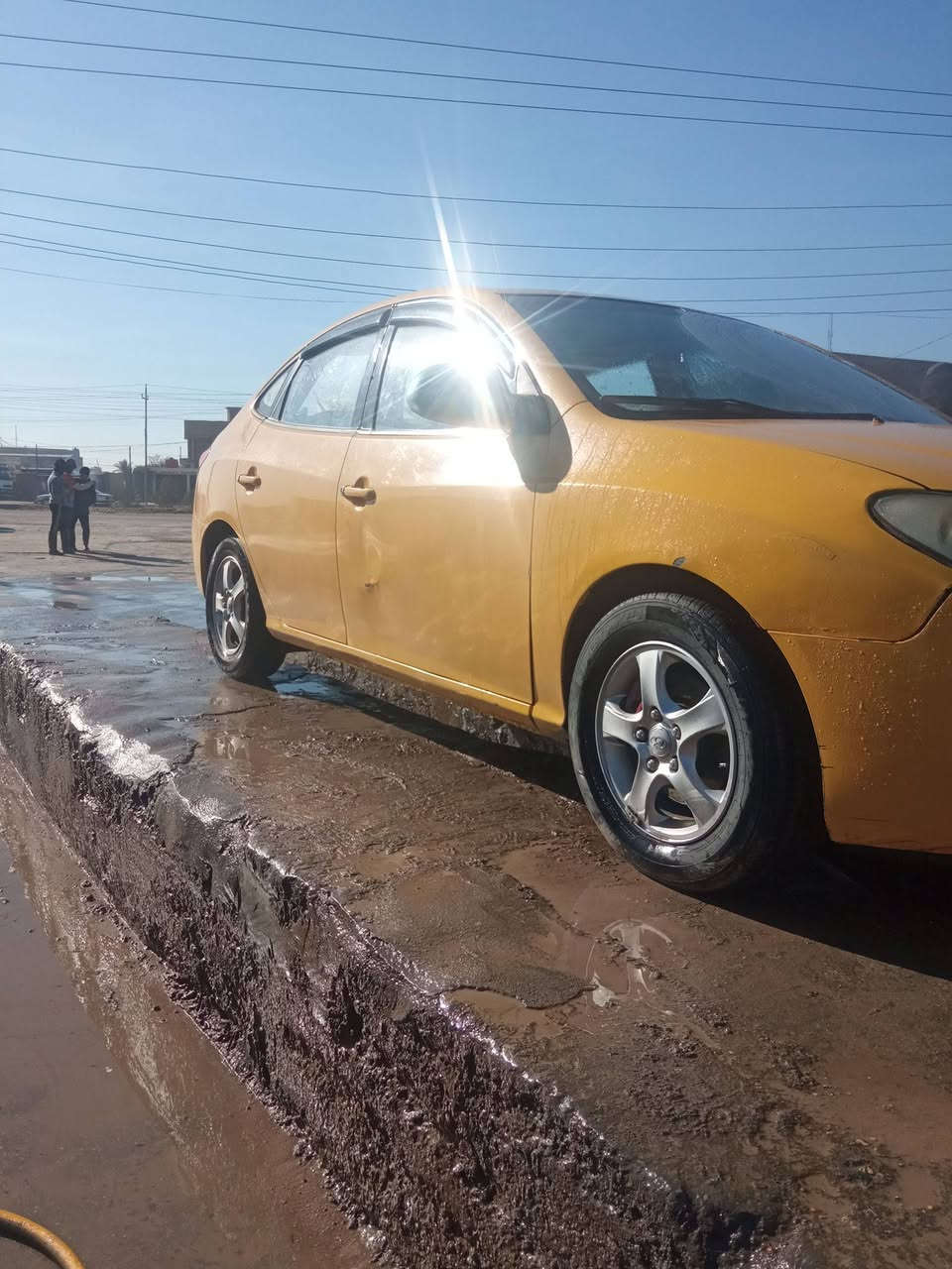 سلام عليكم 
النترا موديل 2011 خليجي 
مكينه ومير خير من الله 
حداديه 50% نص عمر 
تبريد منضومه جديده شادها يعني ثلج انسه حراره ب الصيف وي السويج 
وتدفئه مشتغلها جديده درجه اولى 
بيها طخه بسيطه ب الجاملغ الامامي جهت السايق طخه  بسيطه كلش ب الباب مال العبري موجوده صورة ما معمرها  
السياره مصفره هيئه وغرامات وصل خط جاهزه 
سنويه لل 28 يله تسقط 
مكينه 1600 اقتصادي مال شغل على باب الله 
معروضه ب 100 ورقه شده وبيها مجال بسيط 
عنواني بابل الهاشميه 
***********
