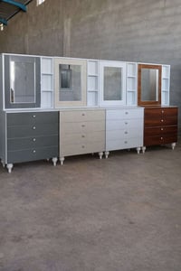 ميز تواليت من المعمل كوالتي السعر 75 الف واصل الباب البيت/ 07742358174...