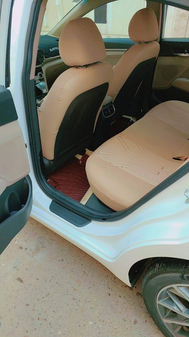 النترا خليجي موديل 2020
محرك 2000
ماشيه 95000كم 
بيها بارد كما موضح بالصوره 
السعر 165$ 
بغداد بلديات ***********
