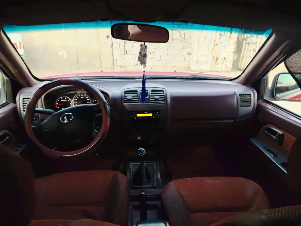 السلام عليكم سياره كريت ويل 2012 سياره جديده  رقم واسط مشروع وطني مكفوله من الضربه والتبديل مكينة وكير وحداديه تخم تاير شرط السعر(54)وبيه مجال للاستفسار *********** ملاحضه مكلف بالنشر مكان السيارة مفرك المشخاب
