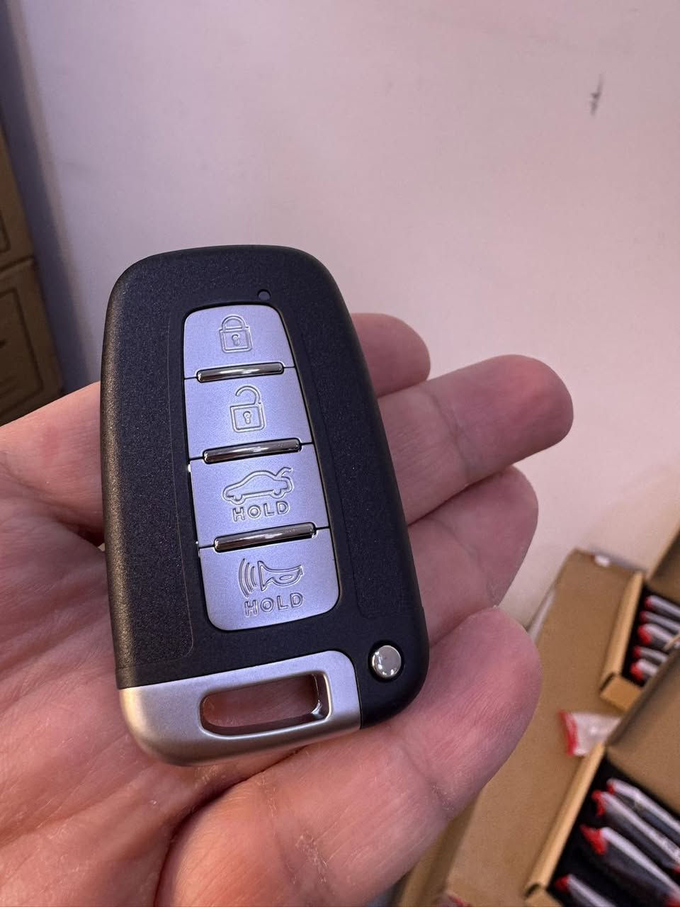 بصمات الاوتيل الجوكر الافضل في السوق العالمية 
انسب الأسعار من شركة لمعان الوسام 
للطلب 
***********
