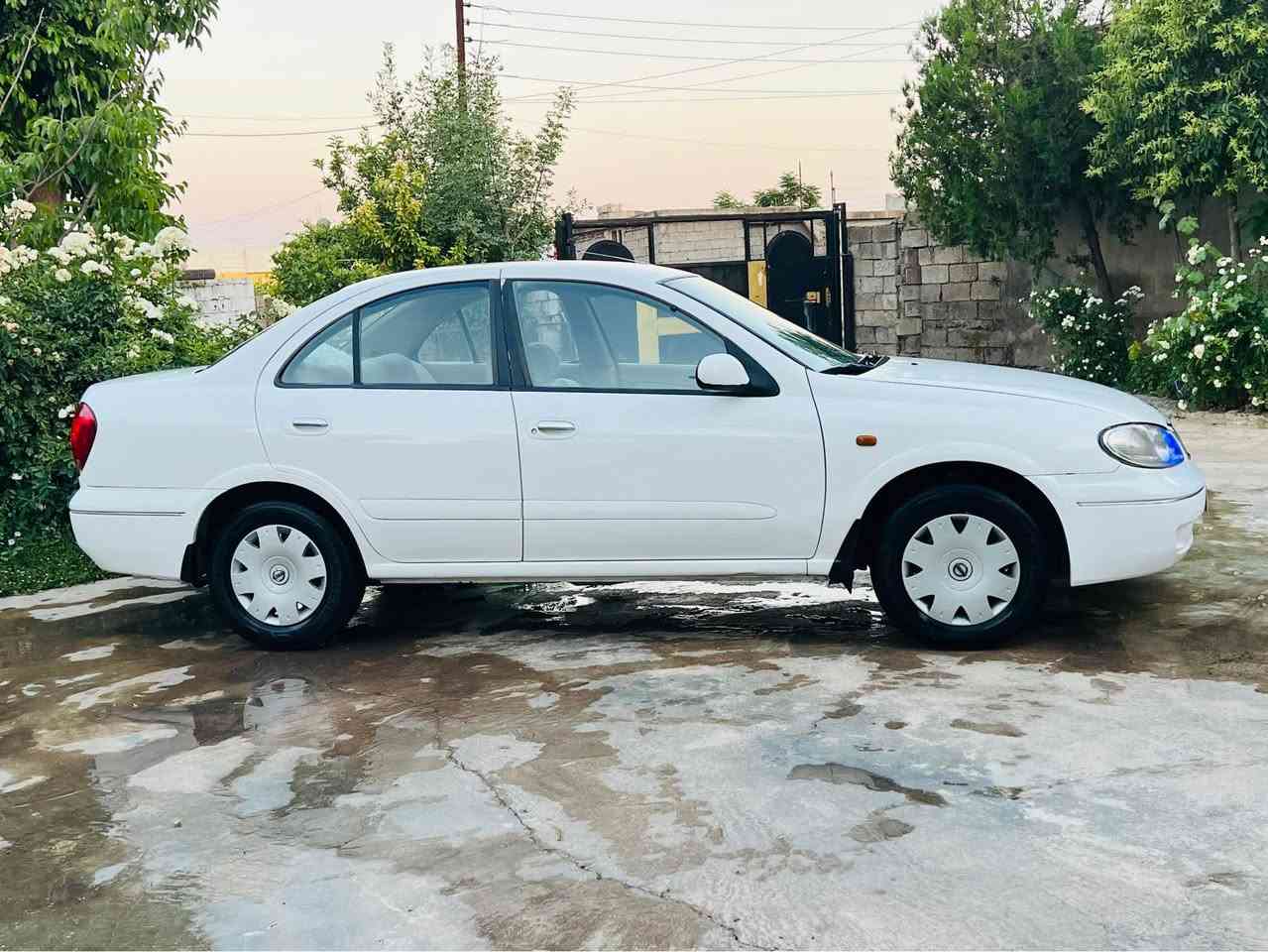 نیسان سەنی ٢٠٠٩ یابانی گێر عادی ، مەکینە ڕەشی سۆپەر ، تکسی بووە کراوە بە خسوسی ،چوار جام کارەبا،،  ئەی بی ئێس،، کامل سێرفس کراوە مەسرەفی نیە سەنەوی تا ٢٠٢٩ تازەیە ، بە شەرتی گێر و مەکینە و غرامە و تەحویل .

***********
شوێن سیدسادق السليمانية, العراق
