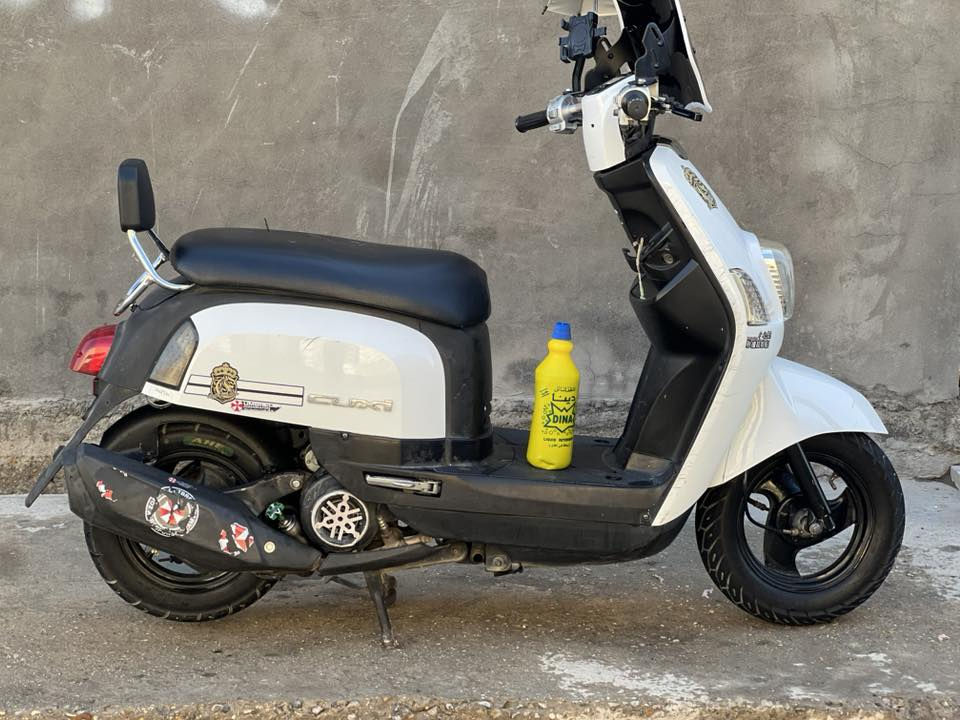 السلام عليكم دراجه بوليس نوزل دراجه نضيفه وخير من الله ب ٦٠٠وبيهه مجال قليل الشراب ينتصل وبي خير ويدلل ***********
