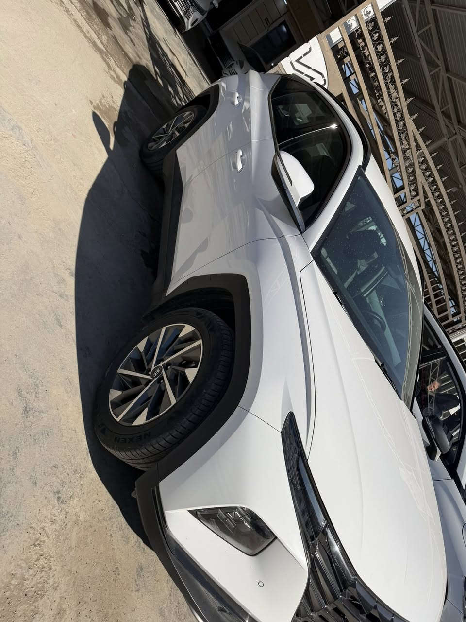 سلام عليكم توسان 2020 خليجي الشكل الجديد كفاله عامه ماشيه 60 الف حقيقي 
رقم بغداد مكفوله 
موصفات 
كراسي كهرباء اثنين 
مري شفط 
الشكل الجديد 
***********
***********
