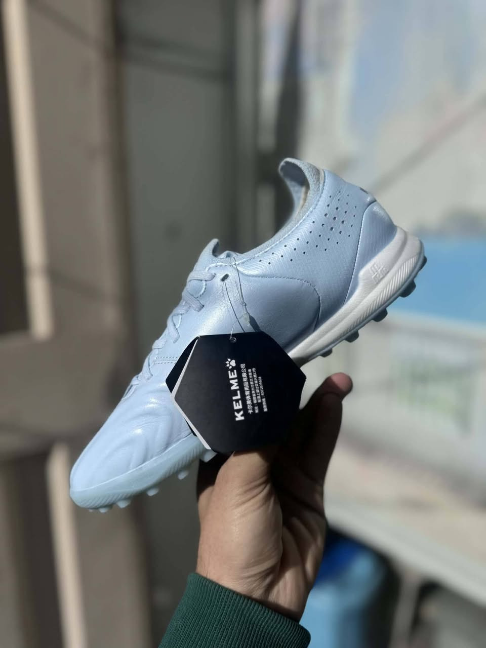 كيلمي وكاله مامستخدم
قياس 40 
41
42
توصيل موجود


**إذا كنت صاحب هذا الإعلان وتريد حذفه لأي سبب، رجاءا أرسل رسالة إلى الدعم الفني**