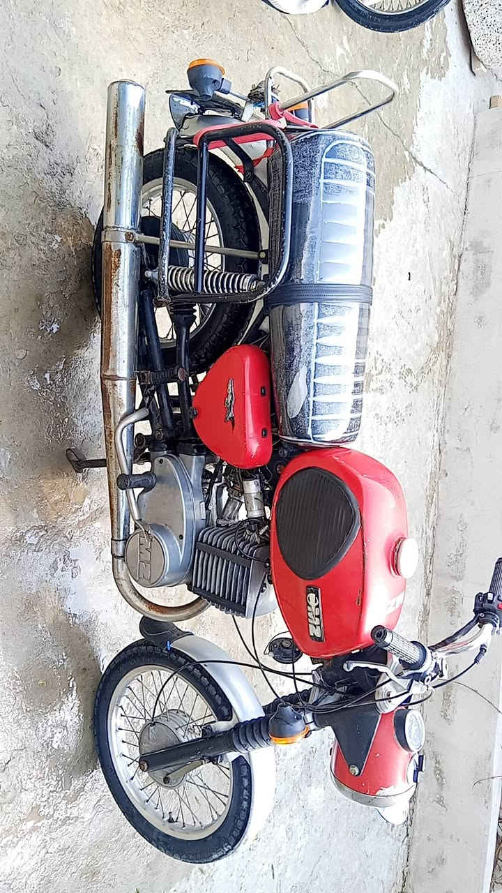 للبيع ماطور ام زت 
موديل 81
السعر مليون 
بي منفيس
***********
