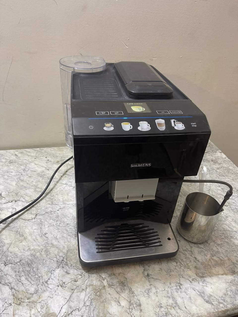 تتوفر ماكنة قهوة سيمنس تعمل انواع المشروبات من ضمنها الكبتشينو


**إذا كنت صاحب هذا الإعلان وتريد حذفه لأي سبب، رجاءا أرسل رسالة إلى الدعم الفني**