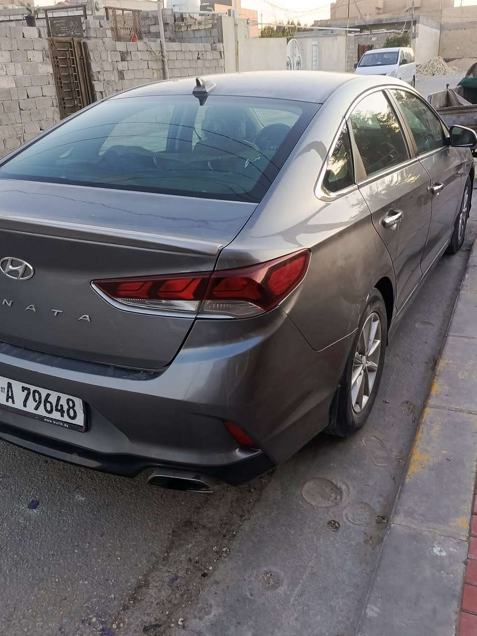 السلام عليكم سوناتا للبيع موديل 18امريكي ضربتها بابين جهت السائق معدلات نفسهن سياره جديده ونظيفه السعر 130 وبيها مجال بسيط ***********..*********** اتصال
