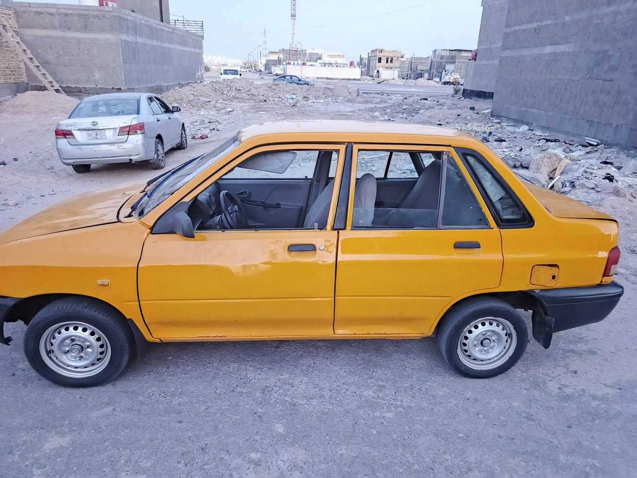 سلاام عليكم ورحمة سايبه موديل 12نضيفه مامتعوبه سعر 26وبيه مجال ***********
