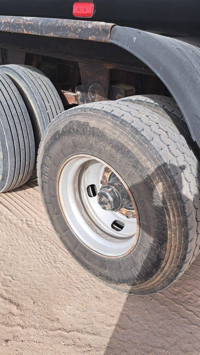 سلام عليكم تخم 22ونص جديد
R15
مراوس ب 24صاج 
مكان كربلاء 
الهاتف ***********
