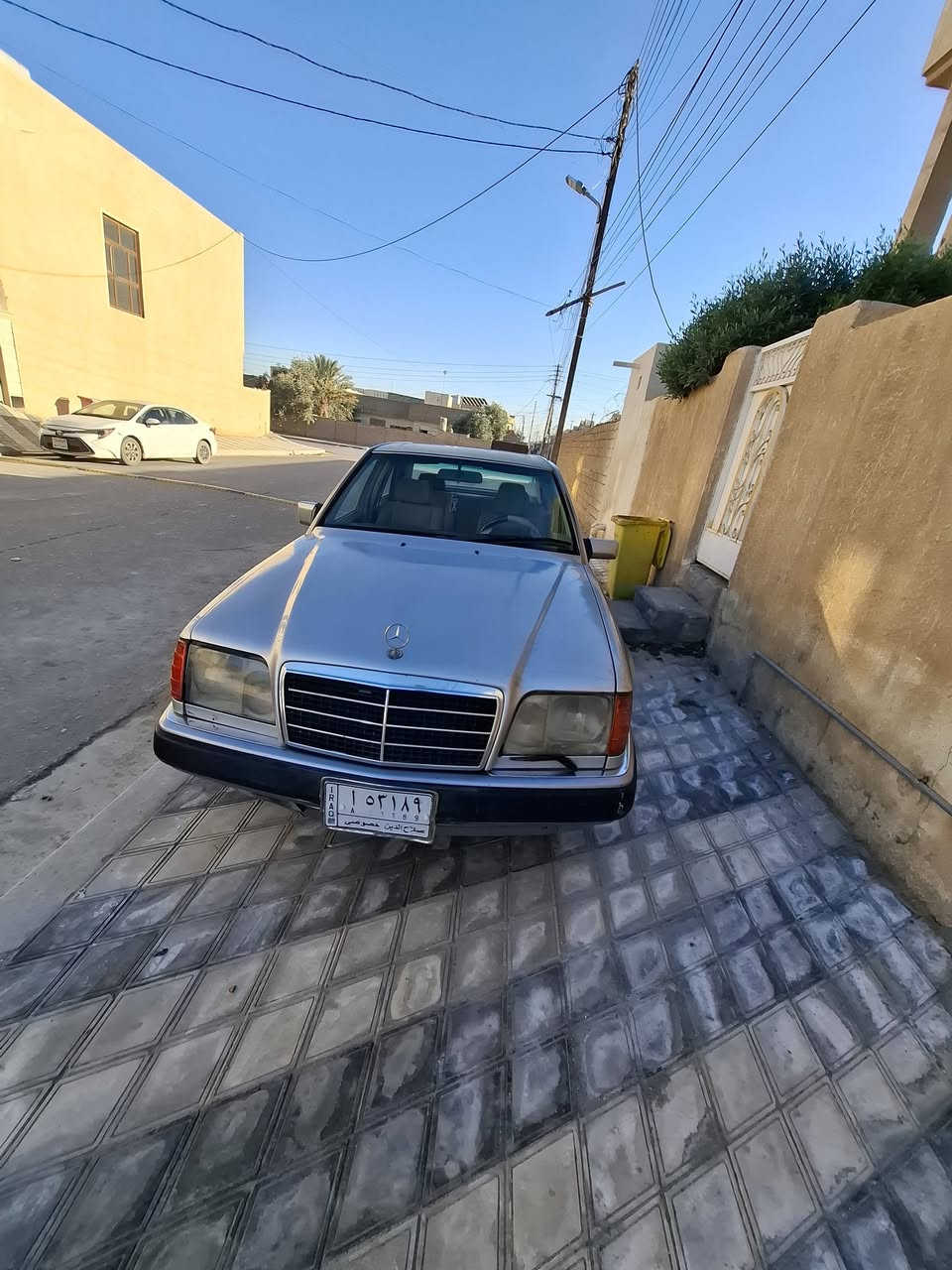 مارسيدس ٩١ محدث بجم وجنطه بيبي دب محرك بلادي مكفوله من الضربه قواعد دبلات سليمه مصبوغه عام. قماره سلايت رقم صلاح الدين سنويه مستحقه تجديد. تحويل مباشر ..لاستفسار ***********.موجود واتساب.السعر 55.
