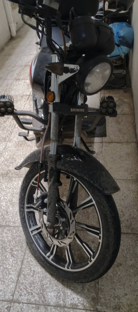 دراجة شايننك موديل 2025
بس بالسنوية 2023
ماشية 8000
رقم وسنوية 
السعر 2000 مليونين . 
موجود واتساب فقط ***********.
