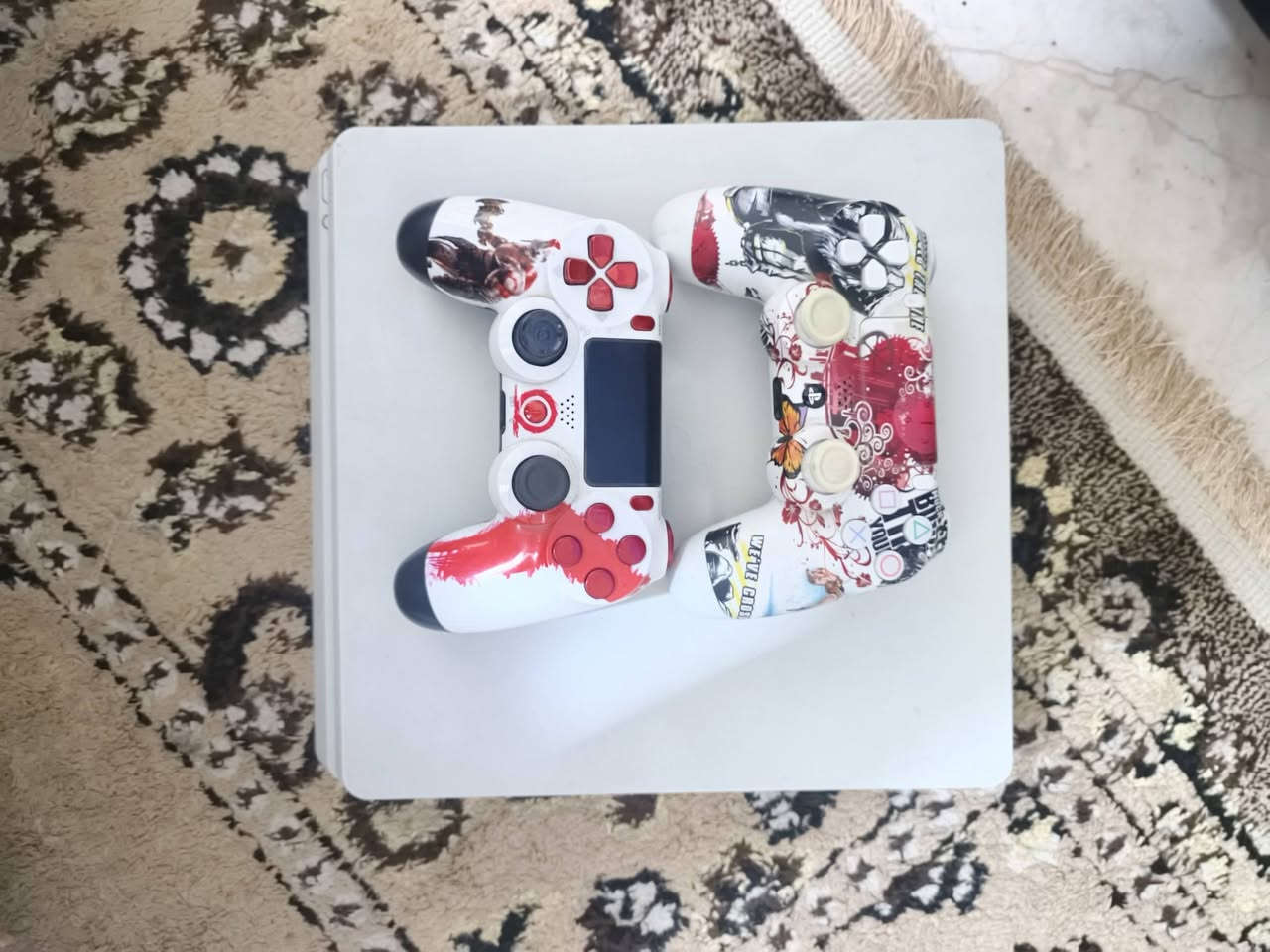 بلي 4 سلم مستعمل قليل ومتروك ذاكره 450 وياه فيفا 23 و2 جوستك وحده تجاري وحده اصليه تعبانات ينرادلهن تصليح قليل سعر 150 بعقوبه


**إذا كنت صاحب هذا الإعلان وتريد حذفه لأي سبب، رجاءا أرسل رسالة إلى الدعم الفني**