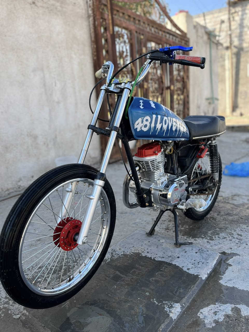 السلام عليكم للبيع تيربو ادوات قبل شهر معمره نهضه ومعدل فول بريك عمبار الاصلي مانقصه برغي تجي وتوشف بعينك احله من الصور وعلي مكاني البصره معقل 
ب٦٢٥ 
***********
