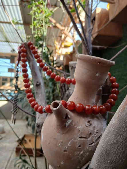 اللهم صل على محمد وآل محمد ✨. للمدير/المشرف: يرجى ترخيص نشر الإعلان التالي: 📿 مسبحة مسكية نادرة قديمة للبيع، عدد حباتها 45 حبة. بلون كهرماني دافئ، قطعة استثنائية لعشاق النوادر. التواجد في بغداد / سبع أبكار ولا يتوفر توصيل. للاستفسار عن السعر والتفاصيل الاتصال بالرقم: ***********. شكرًا جزيلاً. 🙏
