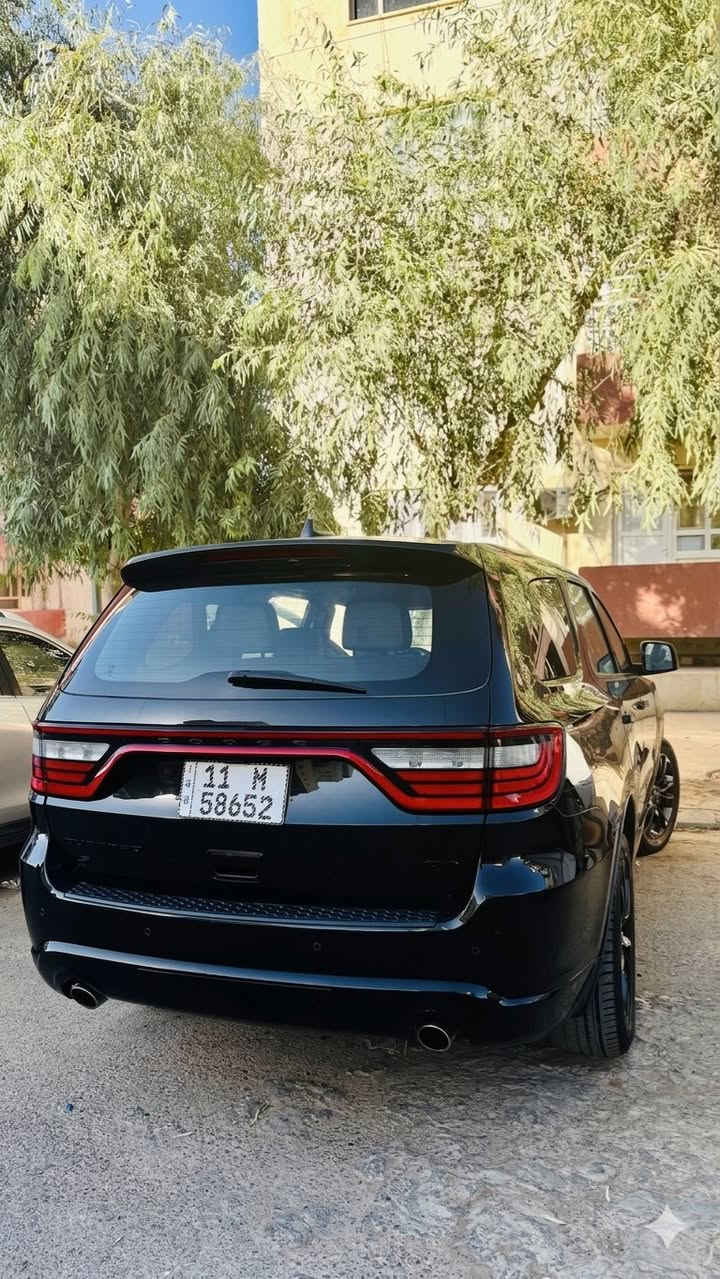 سلام عليكم السياره للبيع أو المراوس بدوج جارجر ارتي أو سكات
 دوج دورنك 2021 Gt 
كلش نضيفة سبعة راكب 
فتحه
كشنات جلد
حساسات خلفيه 
مواصفات الجيتي معروفه
السياره عليه لد لايت متغير 

حادث السياره
جاملغين الأمامي + بنيد
وباب السايق بي شبر صبغ 
السياره كفاله شواصي ولغود

مكان السياره :• بغداد حي القاهره
الرقم ‪0773 320 6352

سعر السياره 235 وبيها مجال للطيبين

