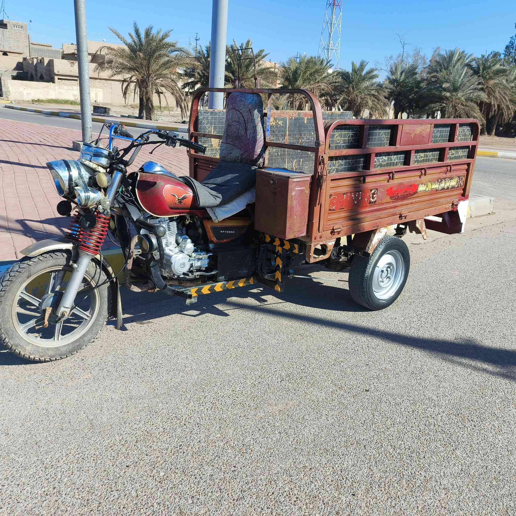 السلام عليكم ستوته للبيع 2018 محرك 2023 بها اوراق كامله خير من الله المكان الرمادي حي التامين السعر مليون و 150 الشراي يتصل،***********
