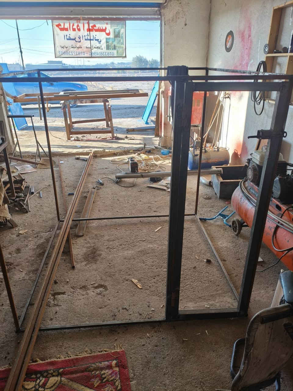 غفص للبيع متر ونص طول في رتفاع السعر 65وبي مجال لشراي ***********
