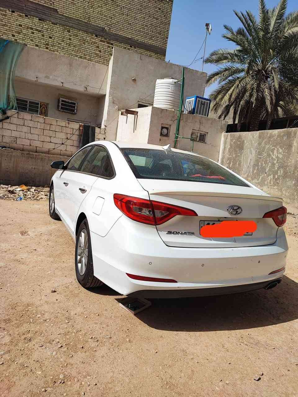 ✅ سوناتا 2016 للبیع
🚘حادثه مثل ما موضح بالصوره
السیاره کیر ومکینه جديد ومكفول 
السياره نظيفه 
مواصفات السياره بيه 
1-رادار كاميرات
2- تحكم استيرن 
3-ثلاث انظمه قياده
4- نظام ترحيب جنطه تفتح عند الاقتراب من السيارة 
5-تشغيل بصمه (زر التشغيل )
6- المري الجانبيه كهرباء 
7-سيارة وارد كندي
تقريبا فول مواصفات من عدا فتحت السقف 
رقم بغداد باسمي 
مكان السيارة كربلاء 

للاستفسار الاتصال على الرقم ***********
