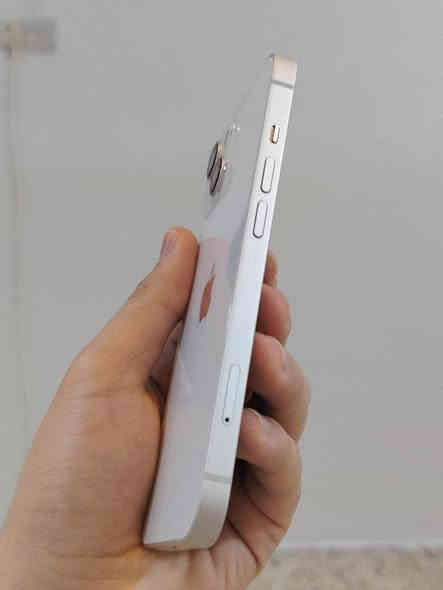 سلام عليكم ايفون 📲 13 كامرتين للبيع 
البطاريه 87 بلادي شرط 🔋
الذاكره 128 🧠
النموذج M 
الجهاز شرط الفحص مامفتوح 
شراي اتصل علا رقم الهاتف ***********📲 
رجاء إذا مو شراي لاتكسر بي
