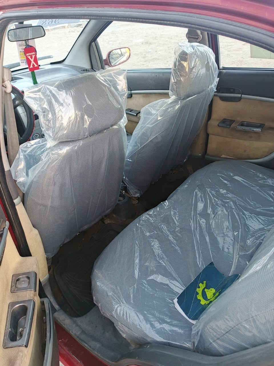 السلام عليكم شيري 2013 A1مكينه. وكير كورلابيكاجو صدرامامي خلفي جديد كهربايات كلهه شغاله جاهزه من كلشي تبريدفقط صونده العنوان بغداد حي السعر 37 الجهاد***********
