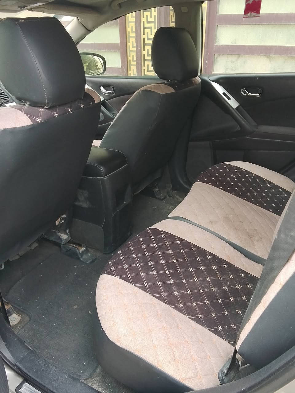 نيسان مارونا 2009 وارد امريكي مكانها تقاطع درويش للبيع عمام راوس سعرها 75 ورقه *********** كامل مواصفات حساسات شاشه كاميرا تبريد تدفئه صدر جديد تخم تاير كلها جديده سياره حلوه سنترلوك سياره بصمه زنون لايتات جير محرك جديد بالكرتونه مراوس حسب القناعه
