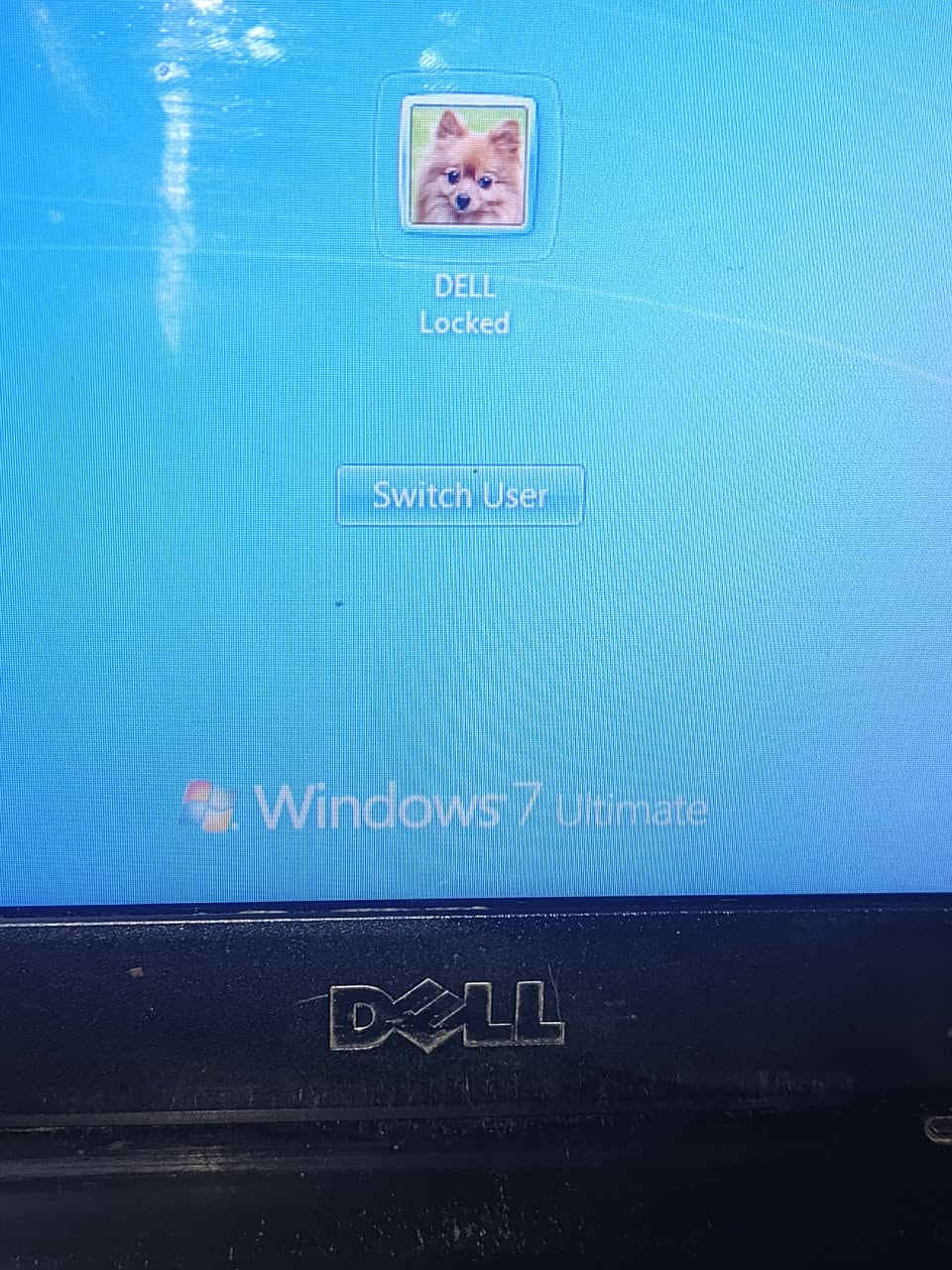 لابتوب للبيع قيم واخذ الله شاهد ما أعرف بيهن مكاني البلديات ‏‪***********‬‏
