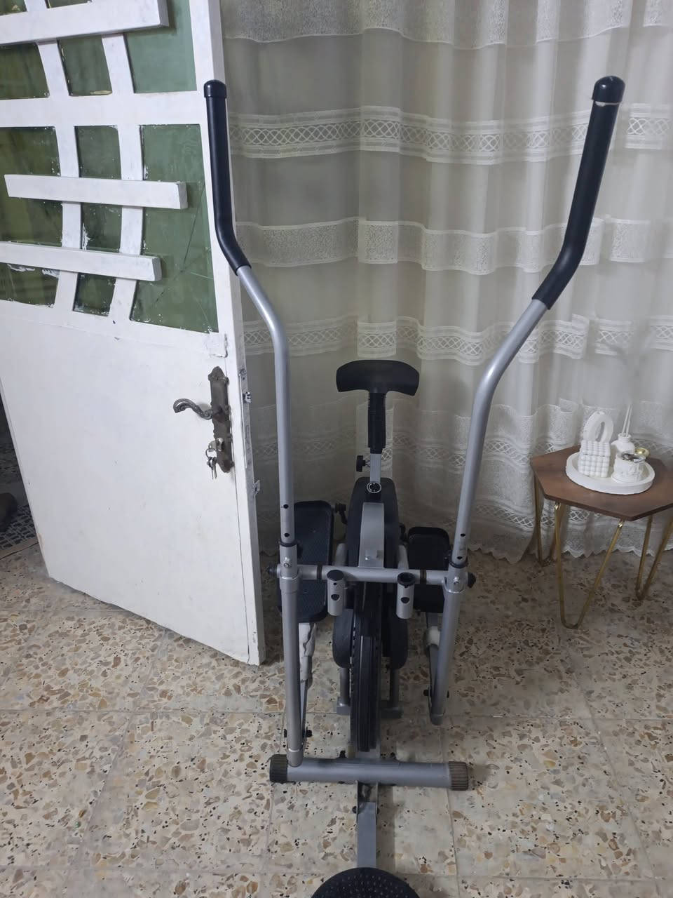 للبيع نضيف 100  وبي مجال مدينه الصدر


**إذا كنت صاحب هذا الإعلان وتريد حذفه لأي سبب، رجاءا أرسل رسالة إلى الدعم الفني**