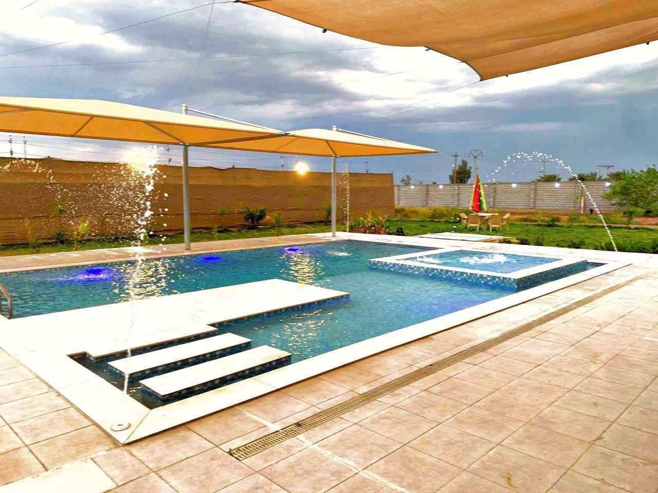 السلام عليكم متوفرة حجوزات طيلة ايام العيد بأسعار تنافسية (مزرعة زهرة الشمس)
يتوفر داخل المزرعة 
1- انترنيت 
2- كراج كبير للسيارات 
3- مسبح كبير 
4- مسبح صغير 
5- جلسة داخل المسبح 
6- ساحة كرة قدم ⚽️ 
7- بلياردو 🎱 
8- فيشة 
9- منضده 
10- بلي ستيشن 
11- ساحة طائرة 
12-جلسة عربية خاصة 
13- باربكيو متكامل + تنور طين 
14- كهرباء على مدار 24 ساعة 
الاتصال ع الرقم *********** او مراسلتنا على الواتساب
