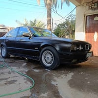 اسلام عليكم Bmw 535.   1989للبيع او المراوس  كير مكينة بشرط فول كهربائ...