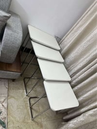 طبلات • ٤ قطع • ابيض ارجل فضي