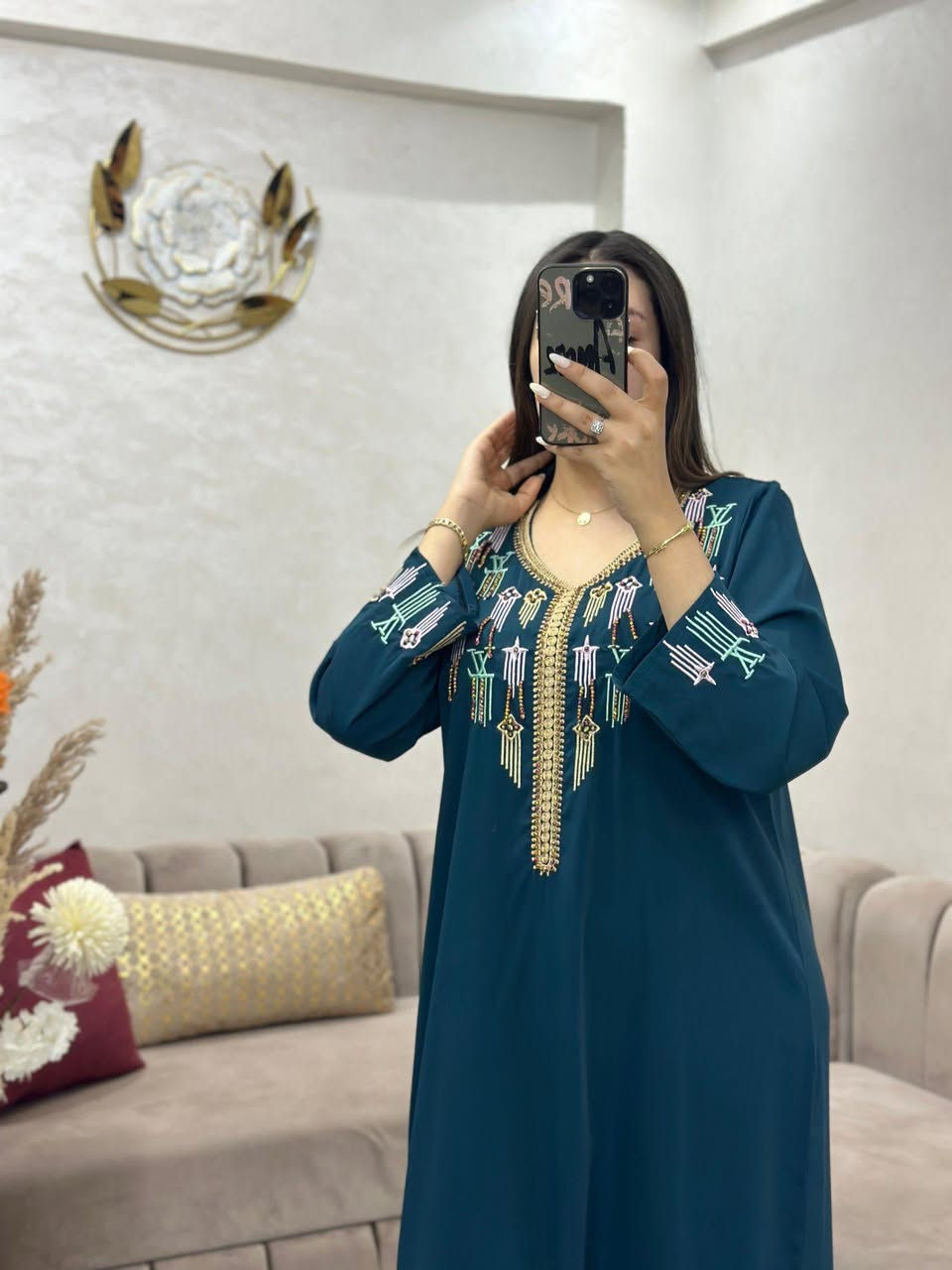 قفطان انيق كيجمع بين الكاليتي والإتقان خدمة وفينيسيو دايزها الكلام لي بغات شي حاجة مرحبا التوصيل مجانا قلبي عاد خلصي الدار البيضاء, المغرب


**إذا كنت صاحب هذا الإعلان وتريد حذفه لأي سبب، رجاءا أرسل رسالة إلى الدعم الفني**