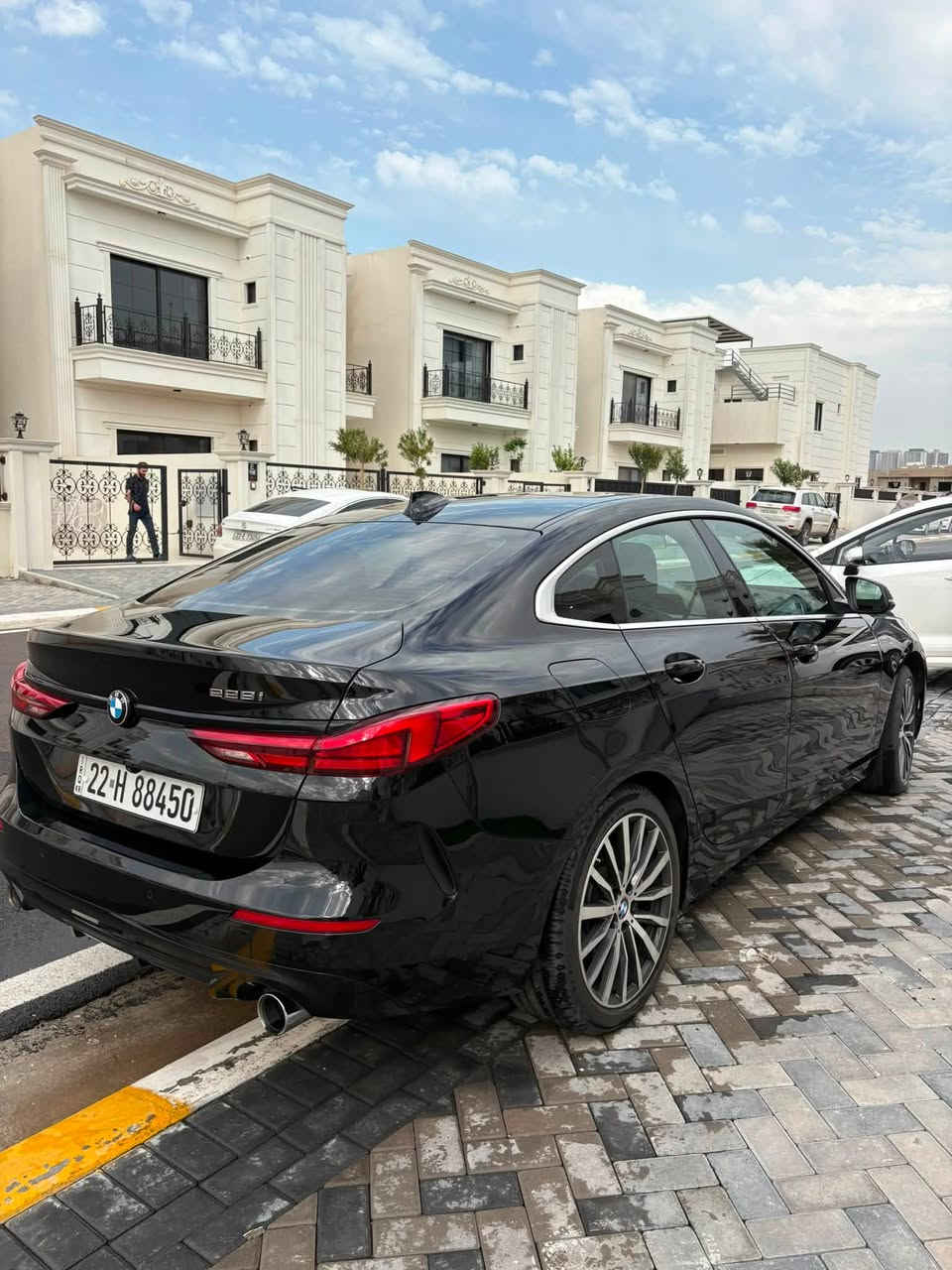 انظف و اجمل سيارة بفئتهة BMW 228 i
موديل 2023 🔥
سيارة فول الفول ❤️‍🔥🧨
سيارة نظيفة ماشية 48 الف كم 
السيارة كلين بحالة الوكالة  ما بيهة اي صبغ  
 دواخل نظيفة بدون ايرباك 
محرك 2.0 twin power turbo 🔥
مرقمة اربيل و كاملة 
السعر 24.500 و بيهة مجال بسيط للشراي 
للاستفسار  ***********
