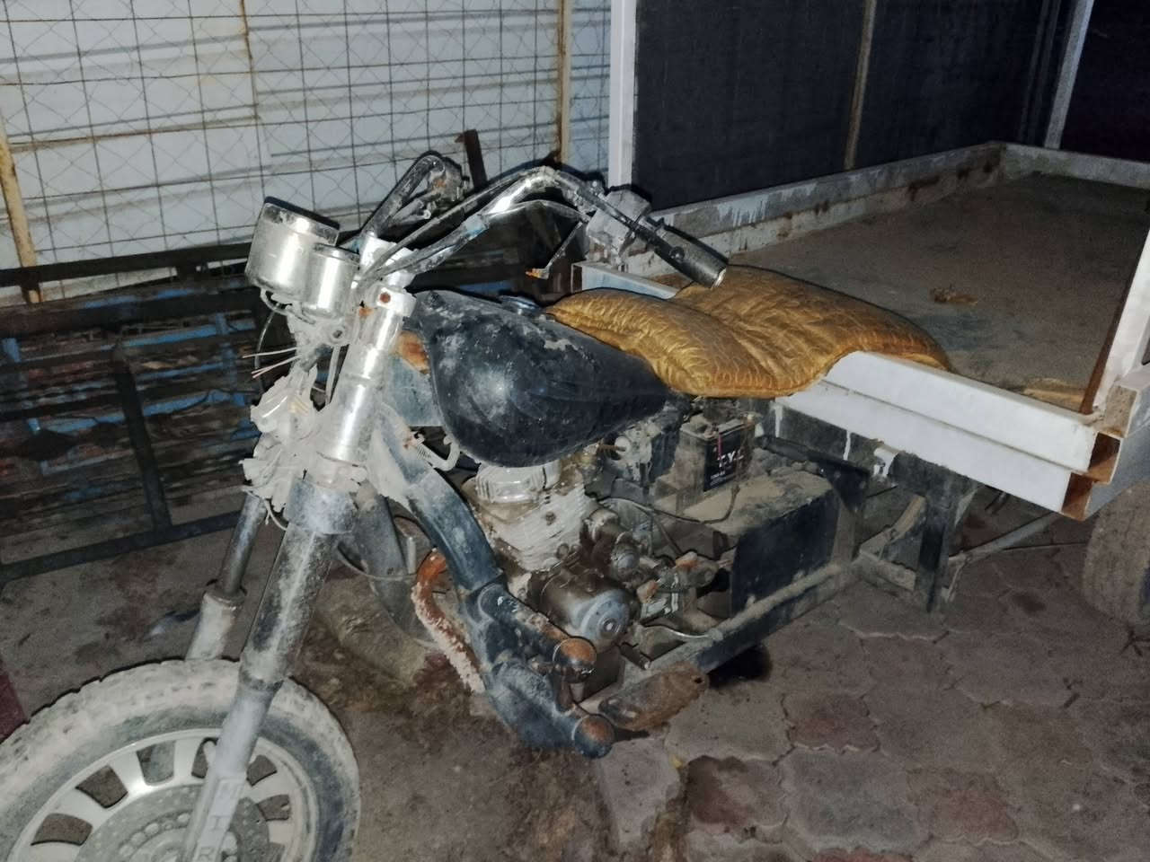 ستوته كلك مكفول من السرقه جاهزة محرك شاصي مكفول ترايك وين متريد السعر 450  مكلف الرقم ***********
