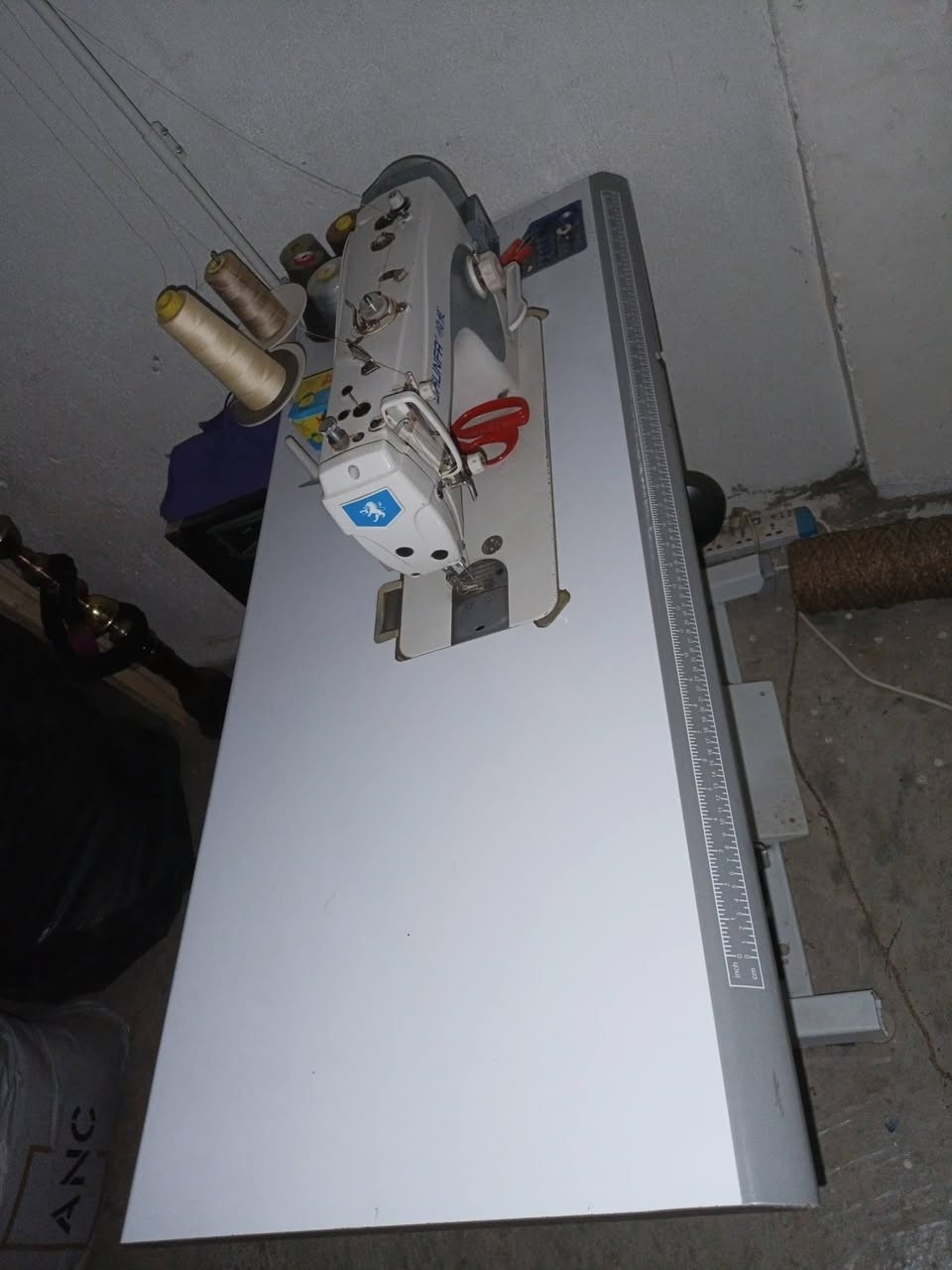 للبيع معمل متكامل غراض نظافه 80٪
مكائن اخو جديد مع خشب بصيط عده كامله السعر ٣٥٠٠/٠٠٠
مليون وبي مجال الشراي يتصل ***********0
