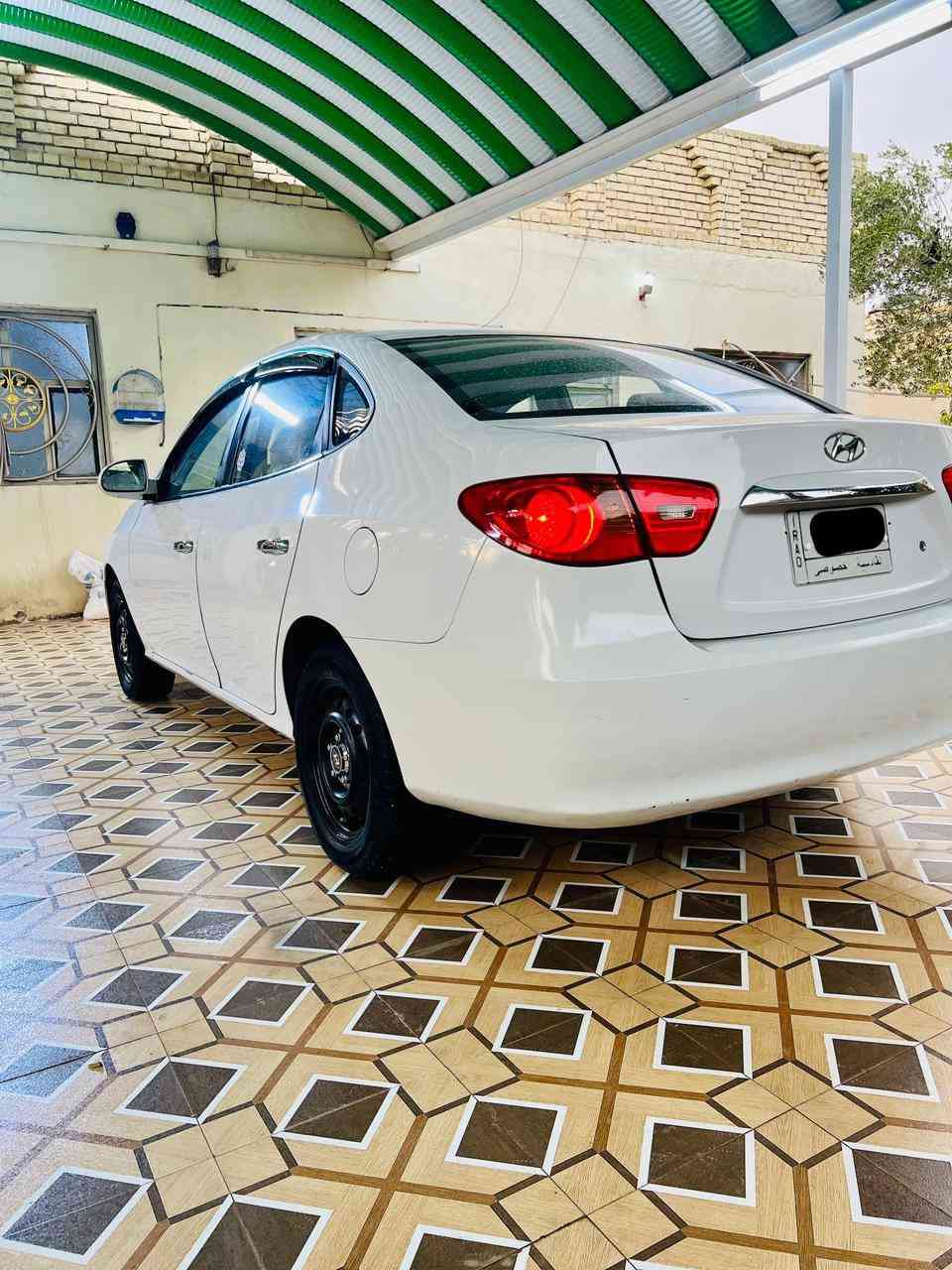 السلام عليكم النترا موديل 2011 خليجيه رقم قادسية تحويل ثاني يوم مكينه 1600 دكشن عالي (كير عادي)  مكينه وكير كفاله حداديه جديده تخم تايرجديد مدوشمه ومفروشه ارضيه جلد بيها رشات صبغ جاهزه من كلشي السعر المطلوب 80 $ وبيها مجال اي استفسار اتصل عله هذا الرقم      *********** 
مكاني ديوانية قضاء المهناوية
