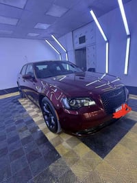 300s كندي كليل تايتل  ماشيه 48000 مواصفات الs المعروفه للبيع فقط  0771...