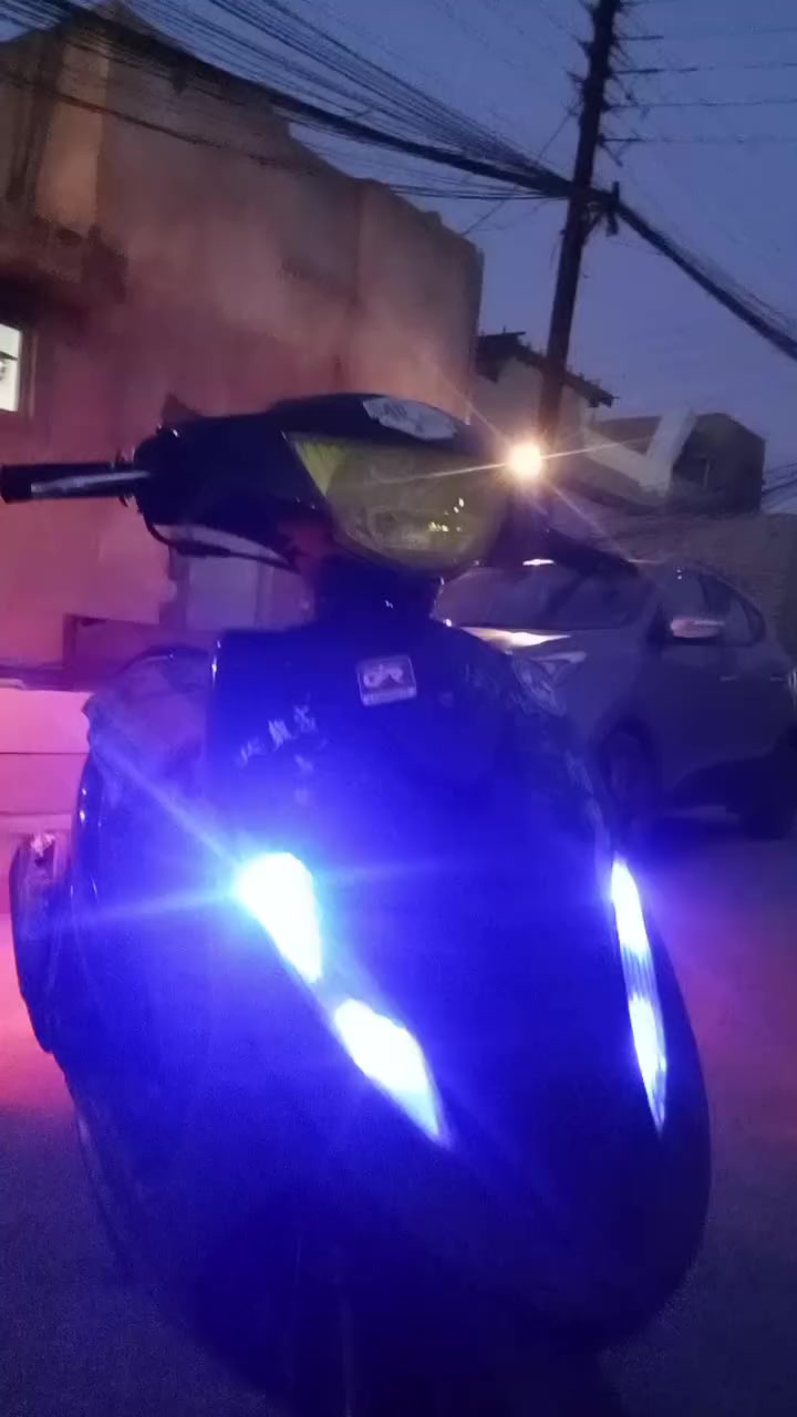 السلام عليكم دراجه ماكس للبيع سرعه 120 دراجه خير من الله كلها شغاله كهربائيات ماكينه مفتوحه دراجه بلاديه ما صار لها ثلاثه اشهر طلعت من الحاويه السعر 700 الواني كربلاء‏‪0774 232 5549‬‏
