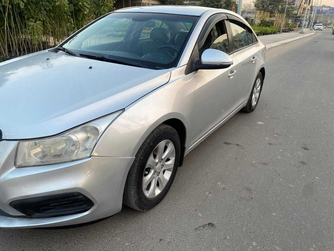 ياالله ارخص كروز بالعالم كروز موديل ٢٠١٧ خليجي محرك ١٨٠٠ تبريد ثلج صدر ويل كب كروم تحكمات استيرن اشاير بالمري داخل جديد دوشمة سيارة خليجية مصبوغة حزام للجمالية فقط بدون اي ضربة بدون دواخل شرط جاهزة خير من الله رقم أربيل جديد دولي تحويل او وكالة شرط ثاني يوم السعر٧٨ وبيه مجال ان شاالله للاستفسار *********** متوفر اتصال أو وتساب العنوان بغداد
