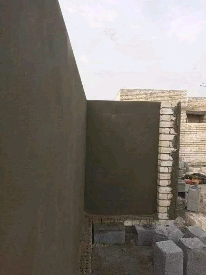 سلام عليكم خلفه لبخ سمنت 
سقل ب5500
جراره ب5000
تشميع،2500
جص بورك ب5500
وجهيات قطعي متفرغ حاليا
*********** مكاني بغداد محموديه
