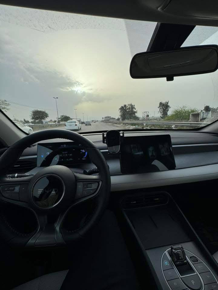 بي واي دي سيل 5 ام ويل كب وليس عادي مرقمه جاهزة   للبيع مكاني نجف ب19,500,000, مليون دينار بحالة زيرو مواصفاتها. معروفه.  بصمه ابواب بصمه تشغيل.  بصمه جنطه داخل ابيض. 10ايرباك. سيارة حلوة     ***********
