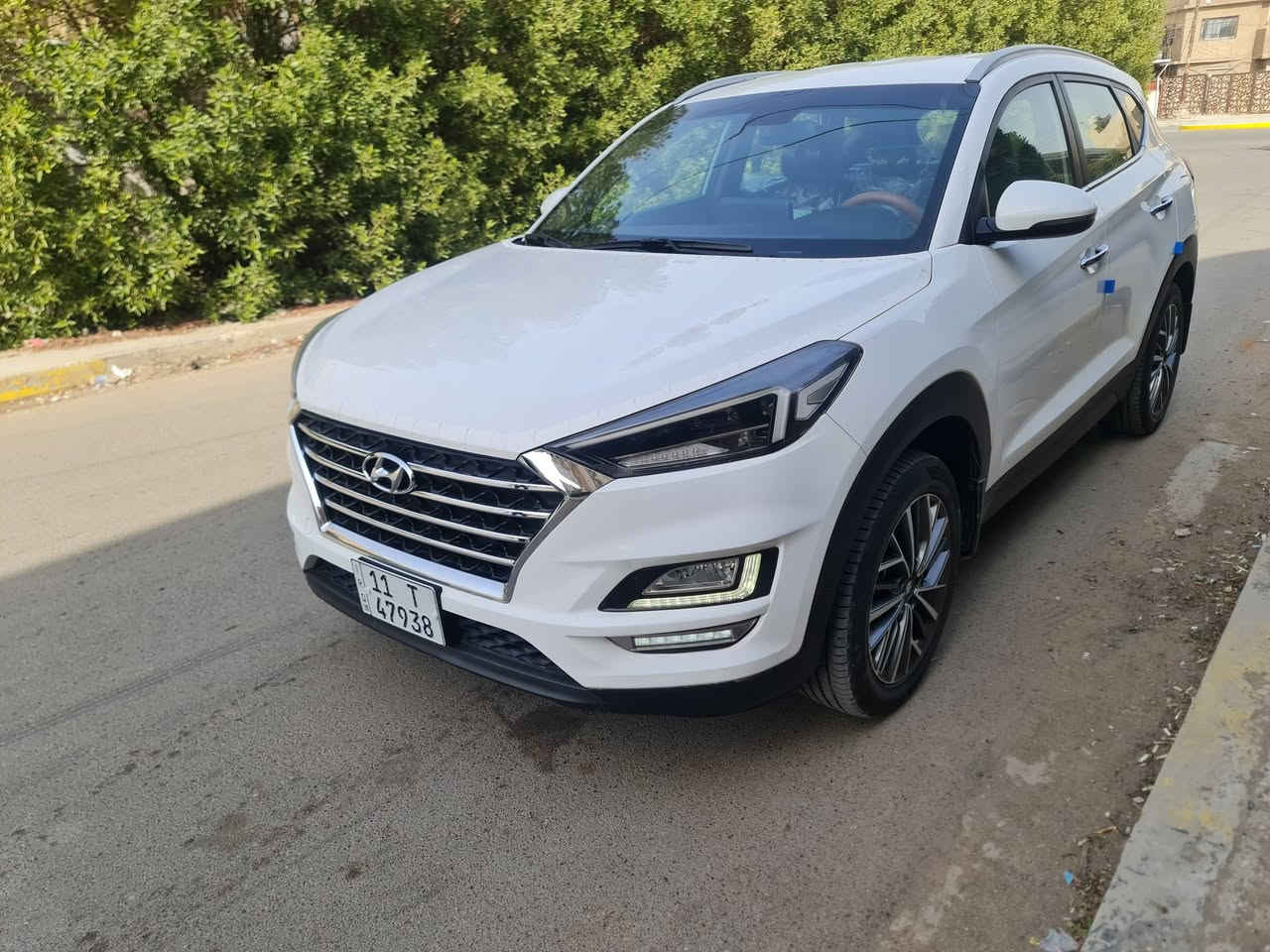 توسان موديل ٢٠٢٠ خليجي الكاصد مواصفاتها بصمه كشنات كهرباء جلد خمس عدسات شاشه كامرة وتحكمات وباقي المواصفات معروفه 
مكفوله كفاله تخم تاير سبير منازل 
السعر ٢٠٧
للإستفسار ***********وبيه مجال قليل الشراي ايخابر مامتواجد عل فيس مكانها البلديات بسمي سنويه جديده
